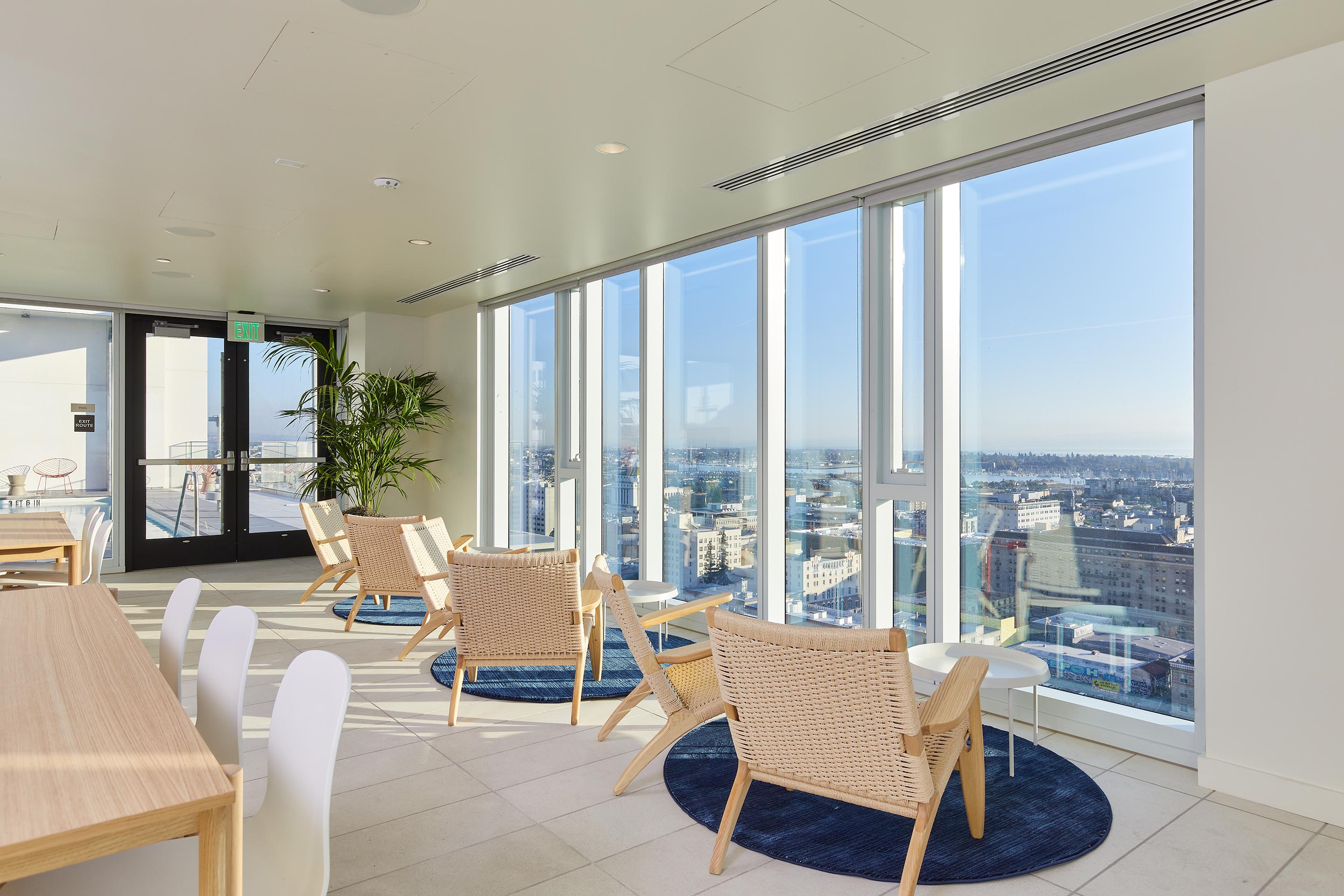 Rooftop Lounge